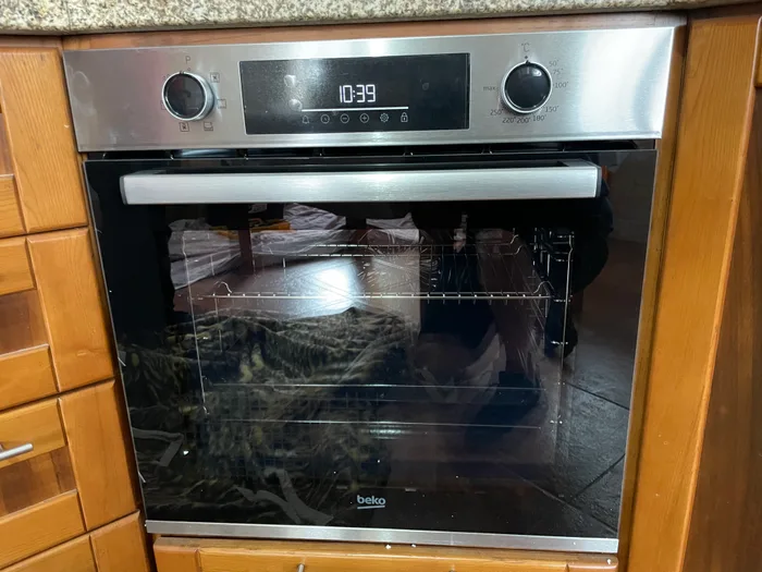 Forno Beko encastre cozinha Amarante